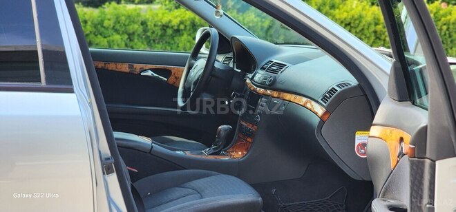 Mercedes E 220 d 2006, 358,400 km - 2.2 l - Bakı