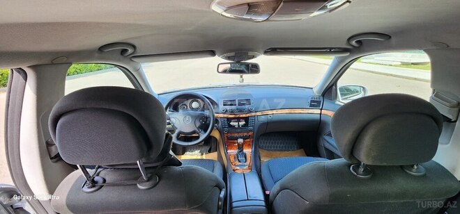 Mercedes E 220 d 2006, 358,400 km - 2.2 l - Bakı