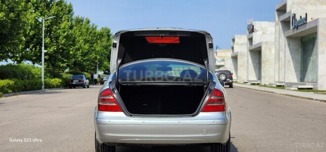 Mercedes E 220 d 2006, 358,400 km - 2.2 l - Bakı