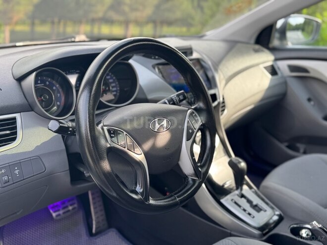 Hyundai Elantra 2012, 200,000 km - 1.6 l - Bakı