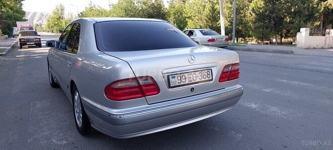 Mercedes E 200 1999, 264,000 km - 2.0 l - Mingəçevir