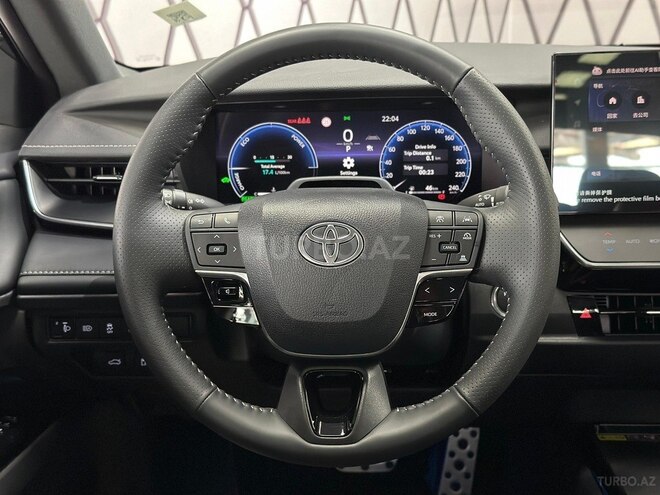 Toyota Camry-12