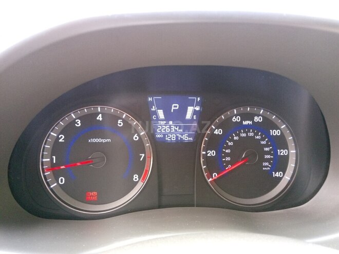 Hyundai Accent 2014, 206,000 km - 1.6 l - Bakı