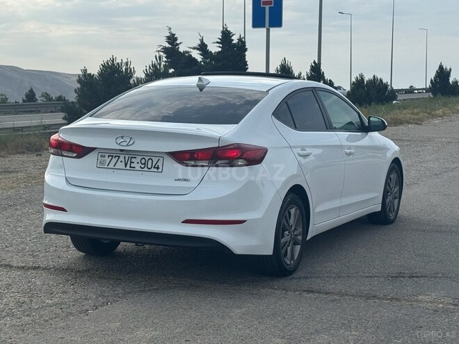 Hyundai Elantra 2017, 156,000 km - 2.0 l - Bakı