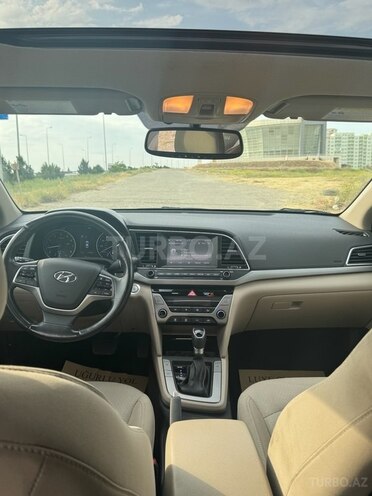 Hyundai Elantra 2017, 156,000 km - 2.0 l - Bakı