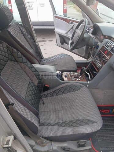 Mercedes E 220 d 2000, 306,000 km - 2.2 l - Bakı