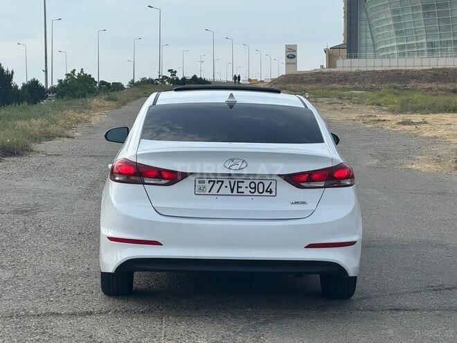 Hyundai Elantra 2017, 156,000 km - 2.0 l - Bakı