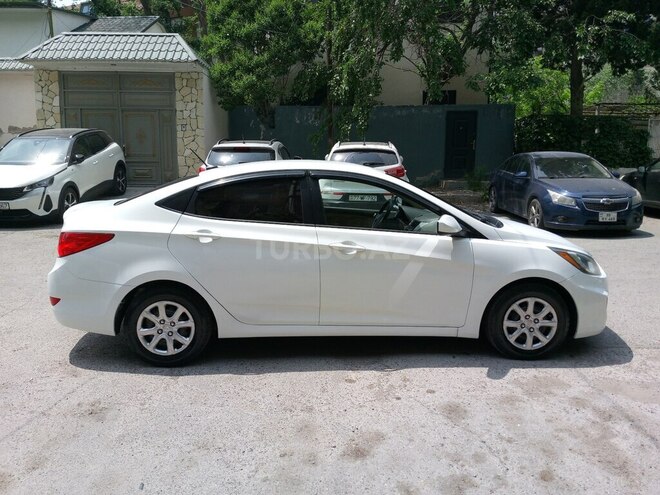 Hyundai Accent 2014, 206,000 km - 1.6 l - Bakı