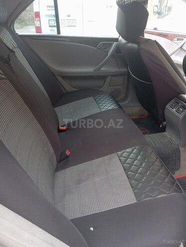 Mercedes E 220 d 2000, 306,000 km - 2.2 l - Bakı