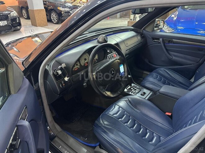 Mercedes C 240 2000, 250,423 km - 2.4 l - Xırdalan