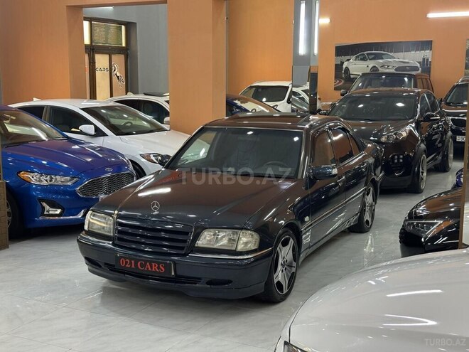 Mercedes C 240 2000, 250,423 km - 2.4 l - Xırdalan
