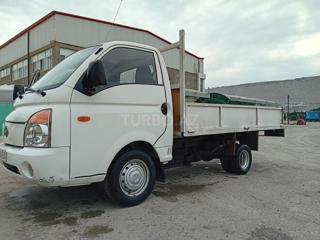 Hyundai H 100 2009, 240,648 km - 2.6 л - Bakı