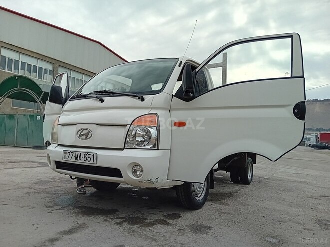 Hyundai H 100 2009, 240,648 km - 2.6 л - Bakı