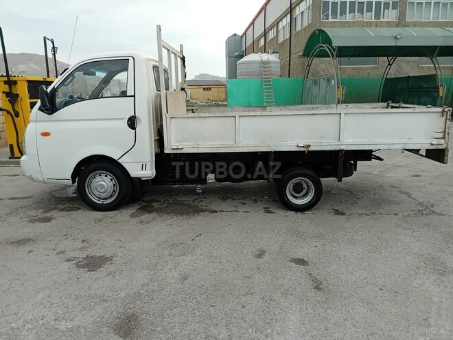 Hyundai H 100 2009, 240,648 km - 2.6 л - Bakı