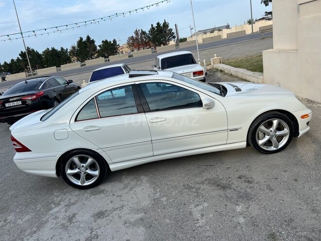 Mercedes C 230 2007, 242,678 km - 2.5 l - Bakı