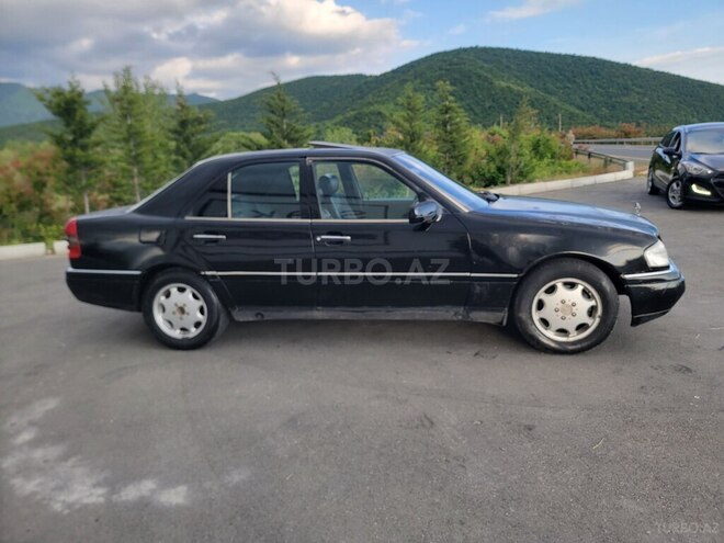 Mercedes C 220 1994, 384,844 km - 2.0 l - Oğuz