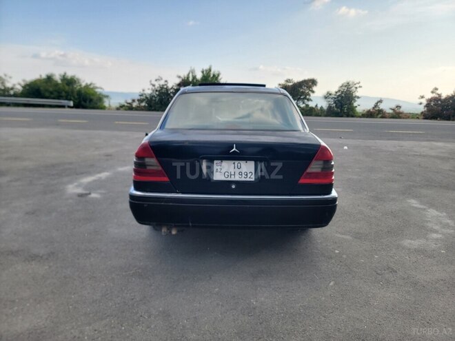Mercedes C 220 1994, 384,844 km - 2.0 l - Oğuz