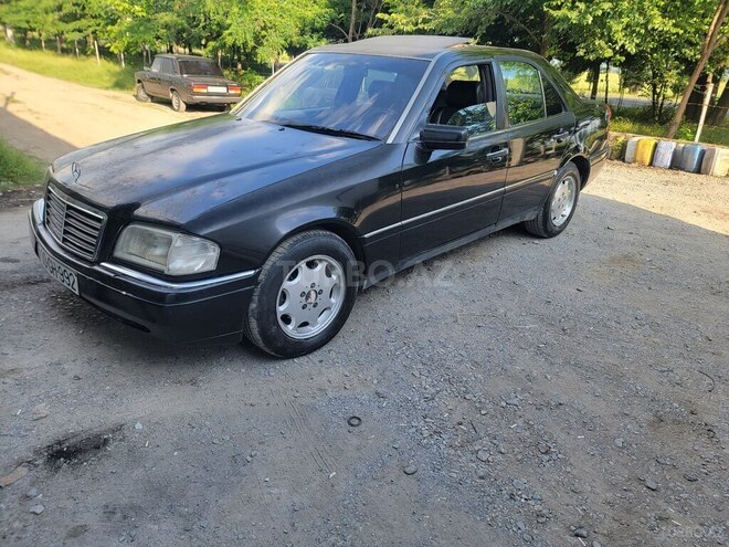 Mercedes C 220 1994, 384,844 km - 2.0 l - Oğuz