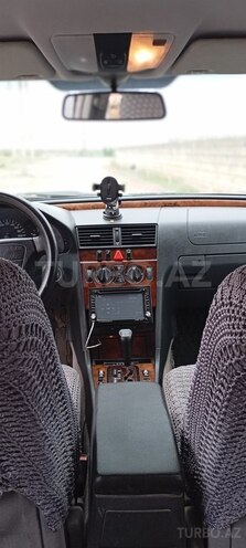 Mercedes C 240 1999, 229,383 km - 2.4 l - Sabirabad