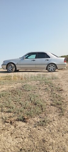 Mercedes C 240 1999, 229,383 km - 2.4 l - Sabirabad