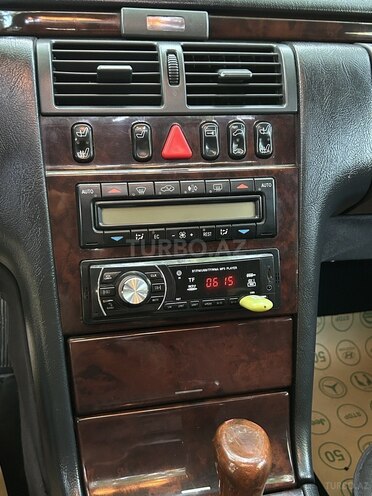 Mercedes E 280 1997, 350,000 km - 2.8 l - Mingəçevir