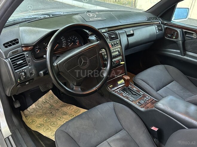 Mercedes E 280 1997, 350,000 km - 2.8 l - Mingəçevir