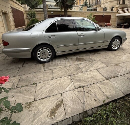 Mercedes E 220 d 2000, 477,000 km - 2.2 l - Bakı