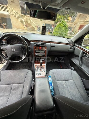 Mercedes E 220 d 2000, 477,000 km - 2.2 l - Bakı