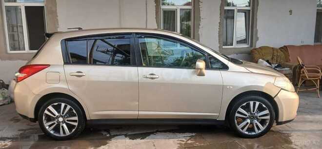 Nissan Tiida 2011, 169,600 km - 1.5 l - Bakı