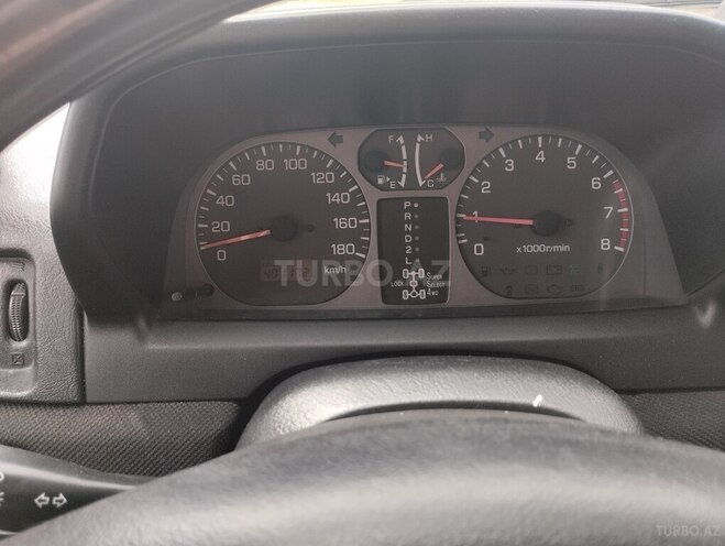 Mitsubishi Pajero io 2002, 400,000 km - 1.8 л - Bakı