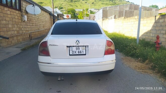 Volkswagen Passat 2002, 276,632 km - 1.8 l - Şamaxı