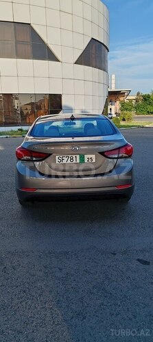Hyundai Elantra 2016, 53,000 km - 1.8 л - Yevlax