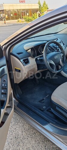 Hyundai Elantra 2016, 53,000 km - 1.8 л - Yevlax