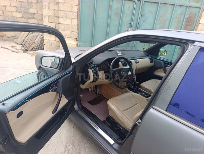 Mercedes E 220 d 2000, 333,333 km - 2.2 l - Bakı