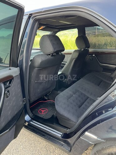 Mercedes C 230 1996, 389,221 km - 2.3 l - Şamaxı