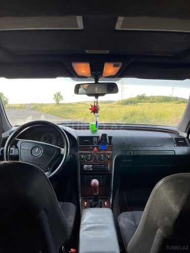 Mercedes C 230 1996, 389,221 km - 2.3 l - Şamaxı