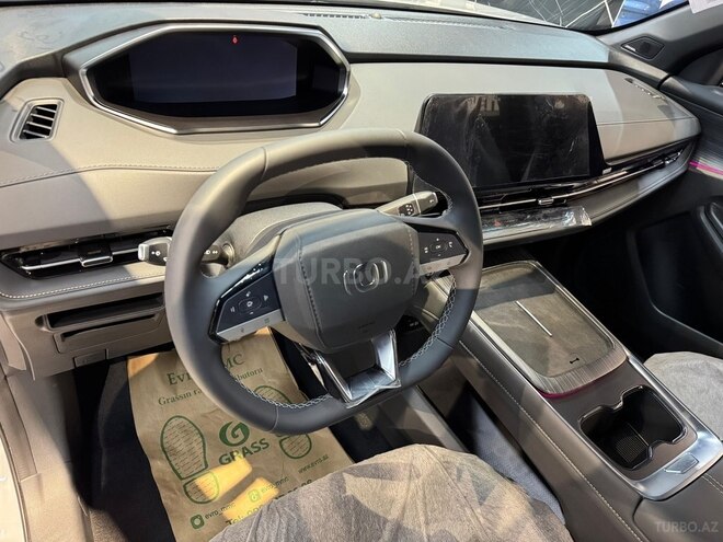 Changan Qiyuan Q05-16