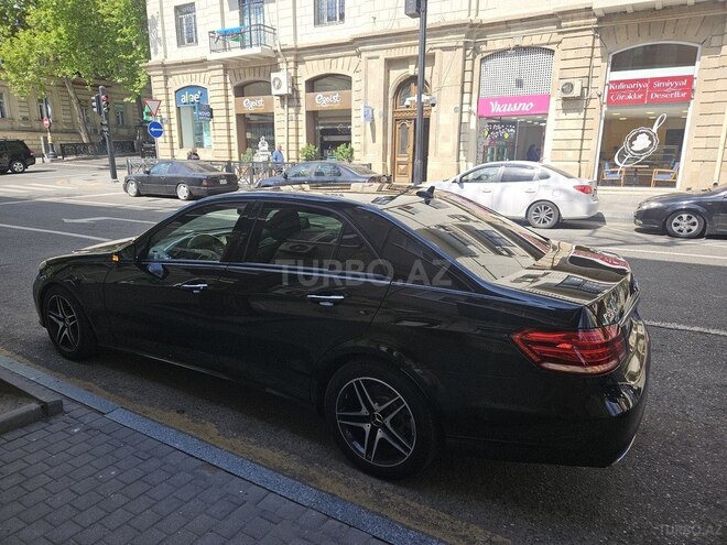 Mercedes E 220 2015, 199,000 km - 2.1 l - Bakı