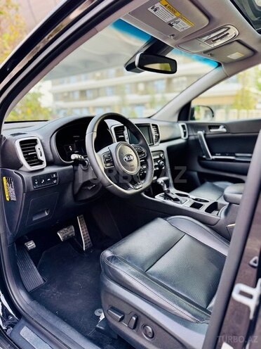 Kia Sportage-12