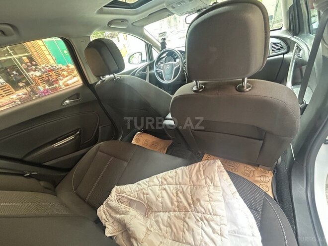 Opel Astra 2012, 196,957 km - 1.6 l - Bakı