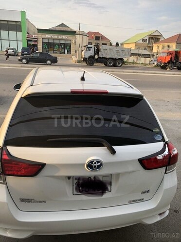 Toyota Corolla Fielder 2019, 122,000 km - 1.5 l - Bakı