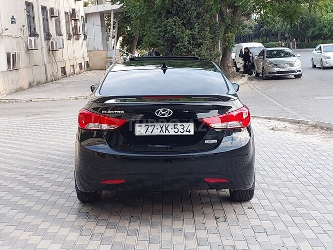 Hyundai Elantra 2013, 140,000 km - 1.8 l - Bakı