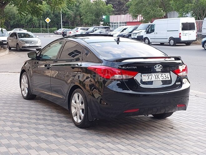 Hyundai Elantra 2013, 140,000 km - 1.8 l - Bakı