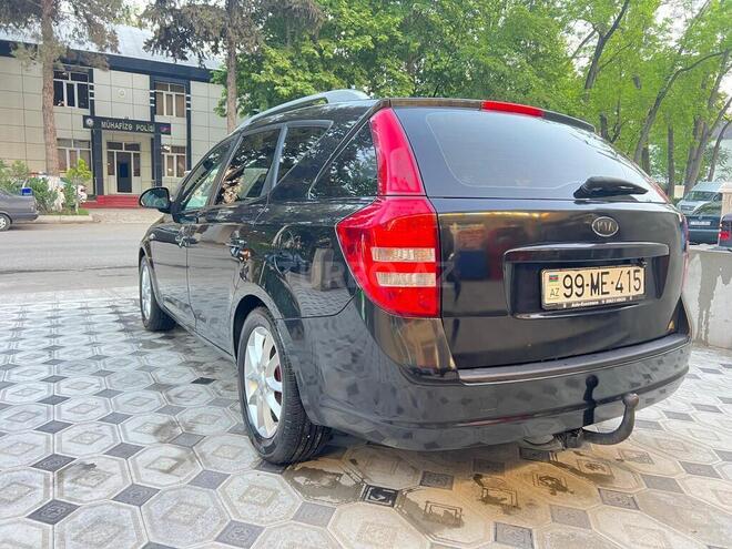 Kia Ceed 2008, 335,000 km - 1.6 л - Qazax