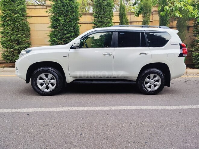 Toyota Land Cruiser Prado 2011, 183,900 km - 2.7 л - Bakı