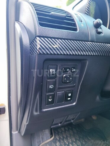 Toyota Land Cruiser Prado 2011, 183,900 km - 2.7 л - Bakı