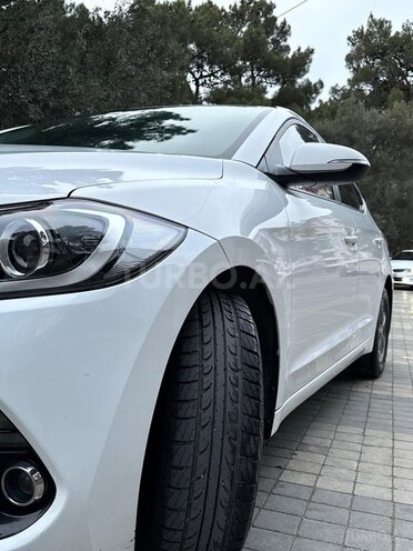 Hyundai Avante 2016, 268,000 km - 1.6 l - Sumqayıt
