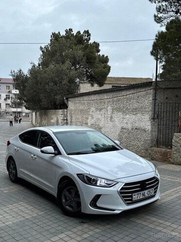 Hyundai Avante 2016, 268,000 km - 1.6 l - Sumqayıt