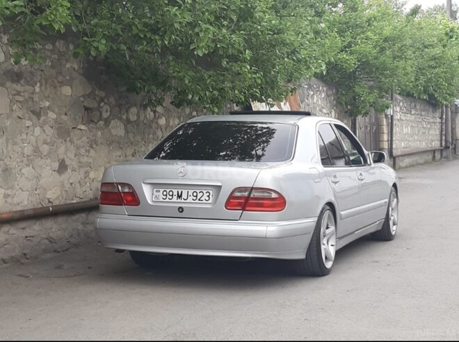 Mercedes E 230 1995, 537,454 km - 2.3 l - Bakı