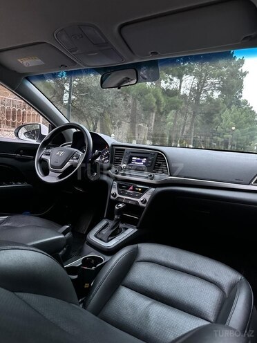 Hyundai Avante 2016, 268,000 km - 1.6 l - Sumqayıt